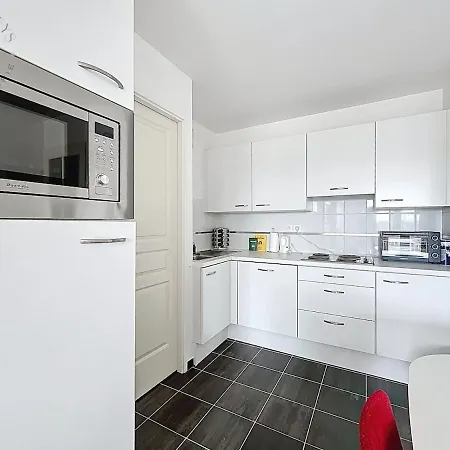L'echappee Douce - 2ch Parking & Balcon Апартаменты