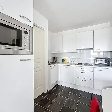L'echappee Douce - 2ch Parking & Balcon Апартаменты